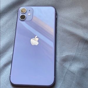 Apple iPhone 11 (Lavender 64gb) Unlocked